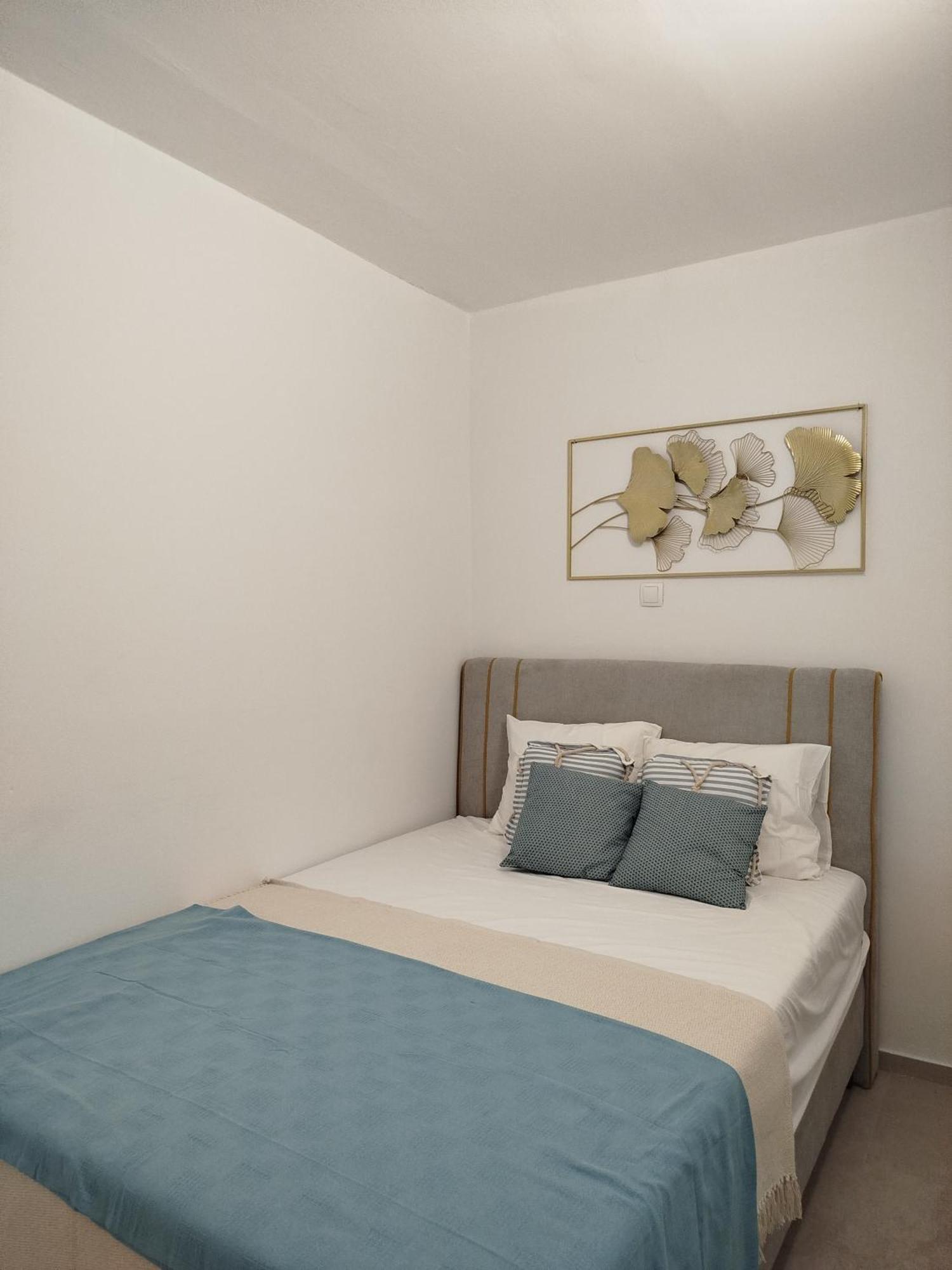 Apartman Iva Новаля Екстериор снимка